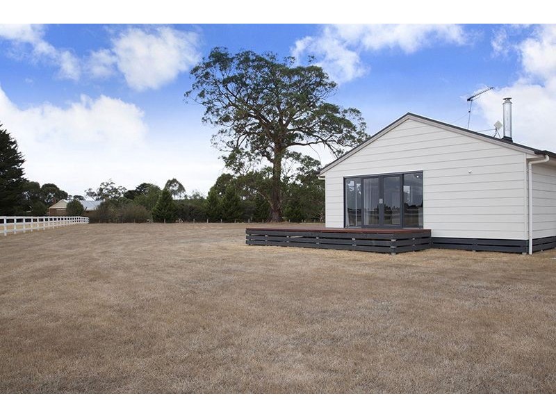 41 Mills Road, Lal Lal VIC 3352