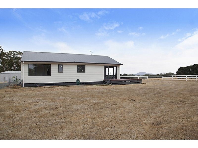 41 Mills Road, Lal Lal VIC 3352