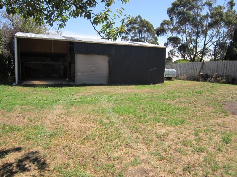 66 West Street, Daylesford VIC 3460