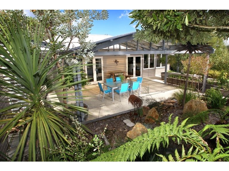 97 Central Springs Road, Daylesford VIC 3460