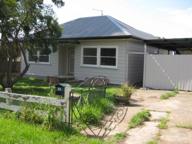 11 Vanina Street, Hepburn VIC 3461