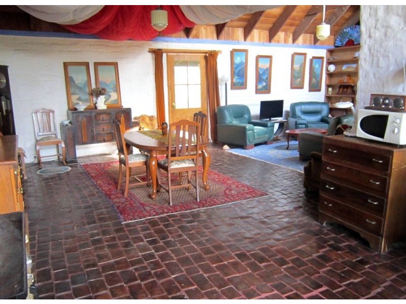 140 Walkers Lane, Newstead VIC 3462