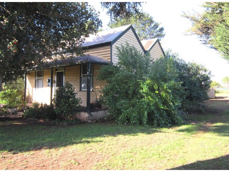 8 Calder Street, Smeaton VIC 3364