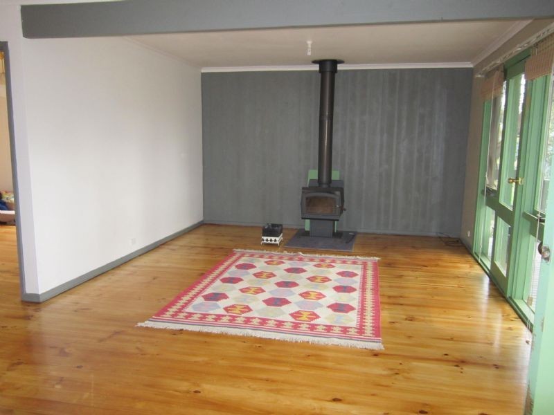 4 Allens Road, Coomoora VIC 3461