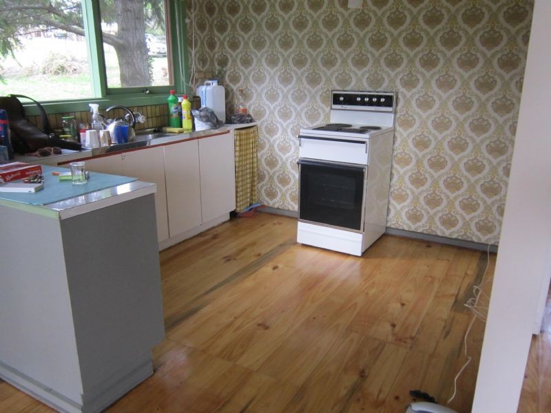 4 Allens Road, Coomoora VIC 3461