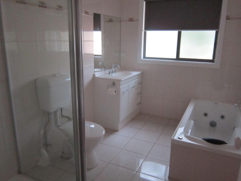 1 Garibaldi Drive, Daylesford VIC 3460