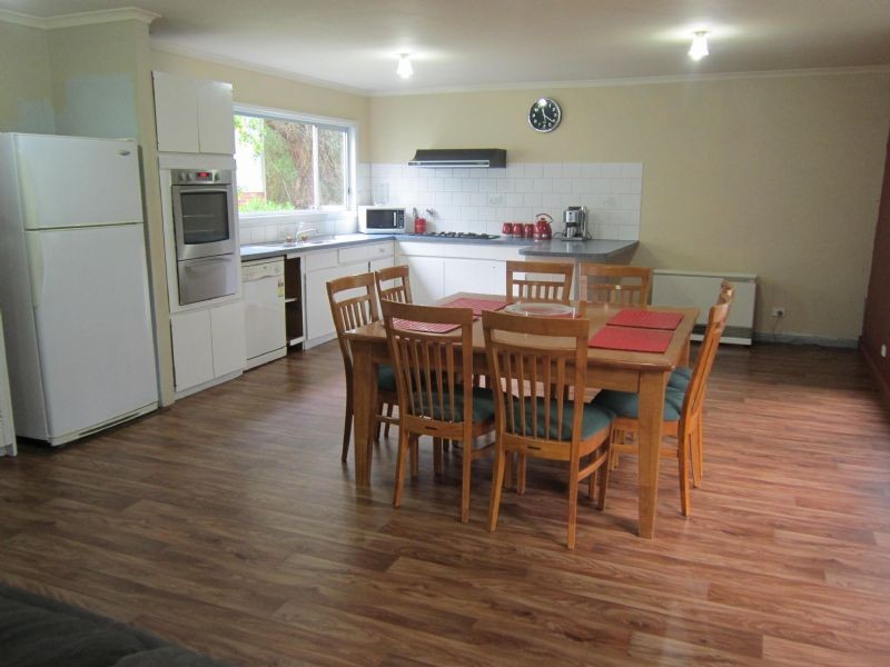 8 Second Street, Hepburn Springs VIC 3461