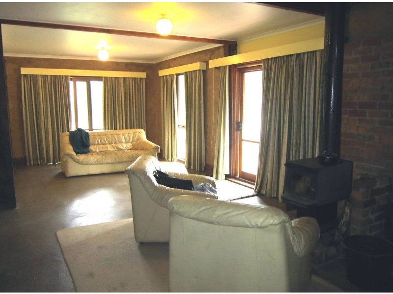 15 Gooch Court, Wheatsheaf VIC 3461