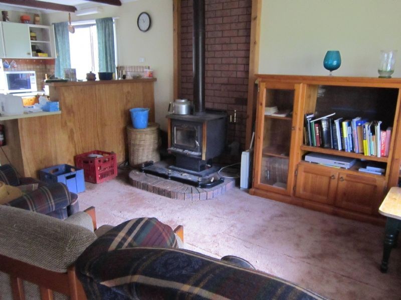 75 Back Settlement Road, Korweinguboora VIC 3461