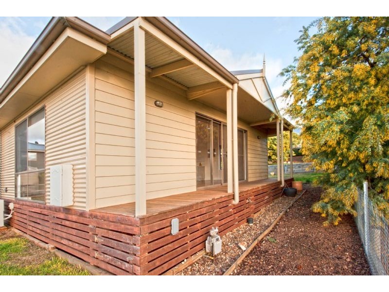 1 Garibaldi Drive, Daylesford VIC 3460