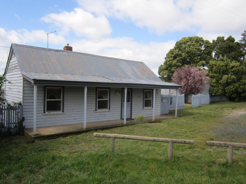 18 North Street, Daylesford VIC 3460