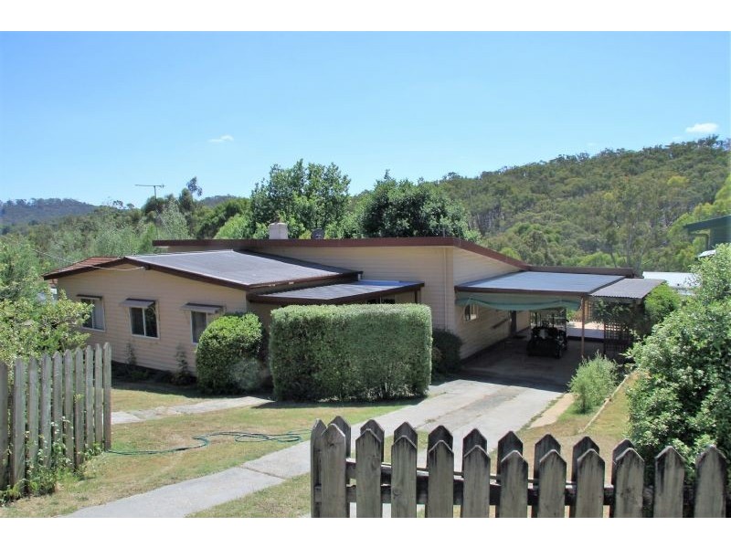 1 Borsa Crescent, Hepburn Springs VIC 3461