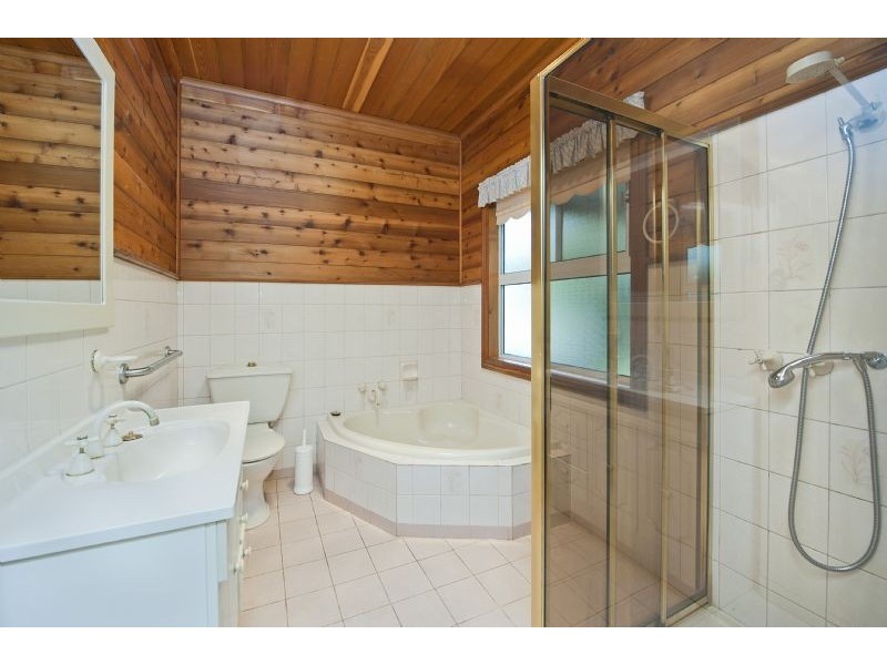 1 Borsa Crescent, Hepburn Springs VIC 3461