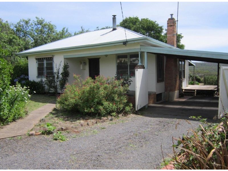 16 Table Hill Rd, Daylesford VIC 3460