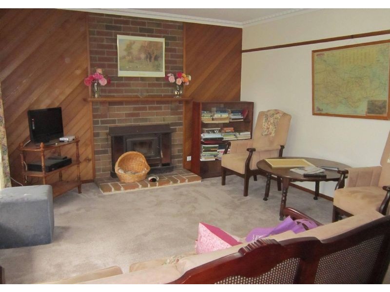 44 Allens Road, Coomoora VIC 3461