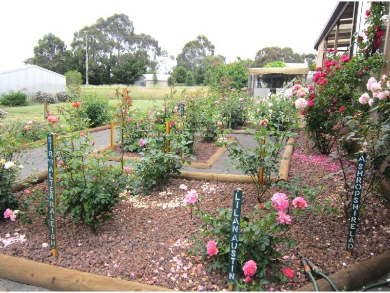 44 Allens Road, Coomoora VIC 3461