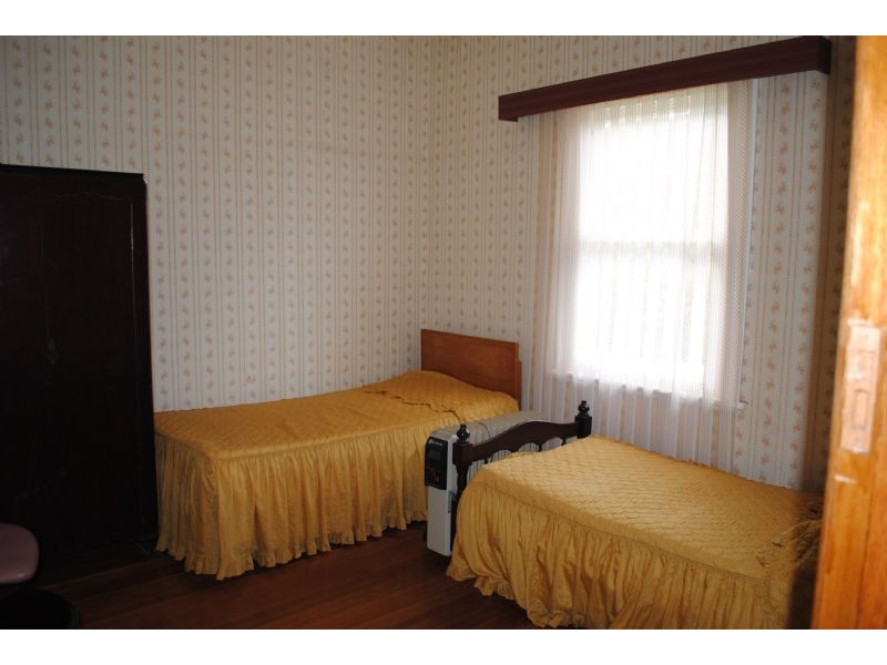 12 Allens Road, Coomoora VIC 3461