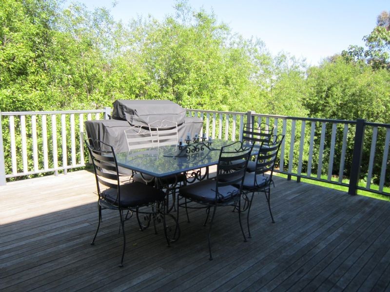 24 Main Road, Hepburn Springs VIC 3461