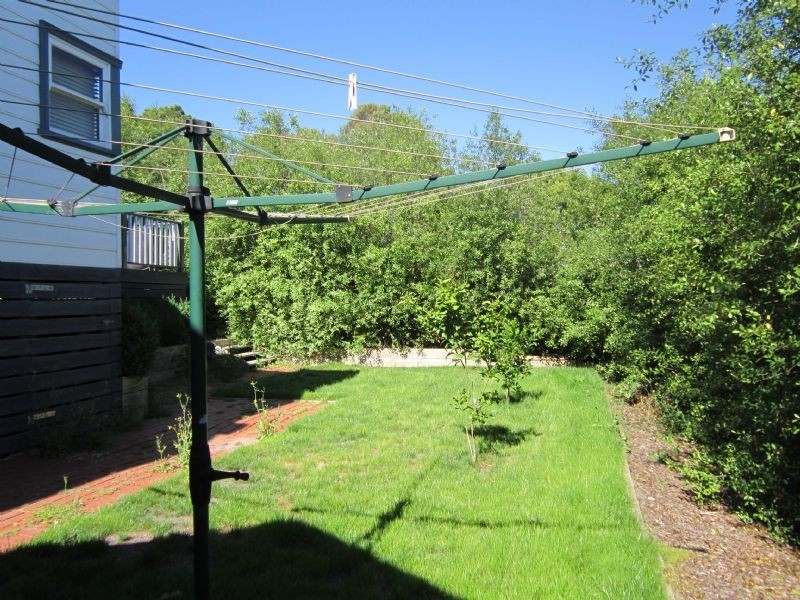 24 Main Road, Hepburn Springs VIC 3461