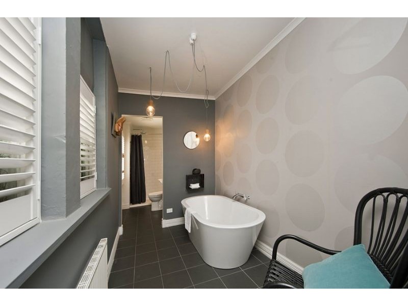 98 Central Springs Road, Daylesford VIC 3460