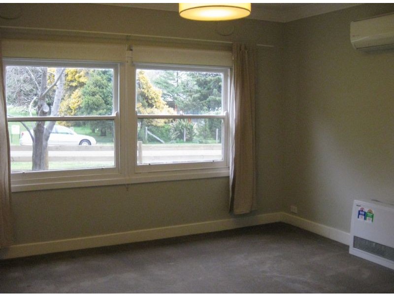 11 Vanina Street, Daylesford VIC 3460