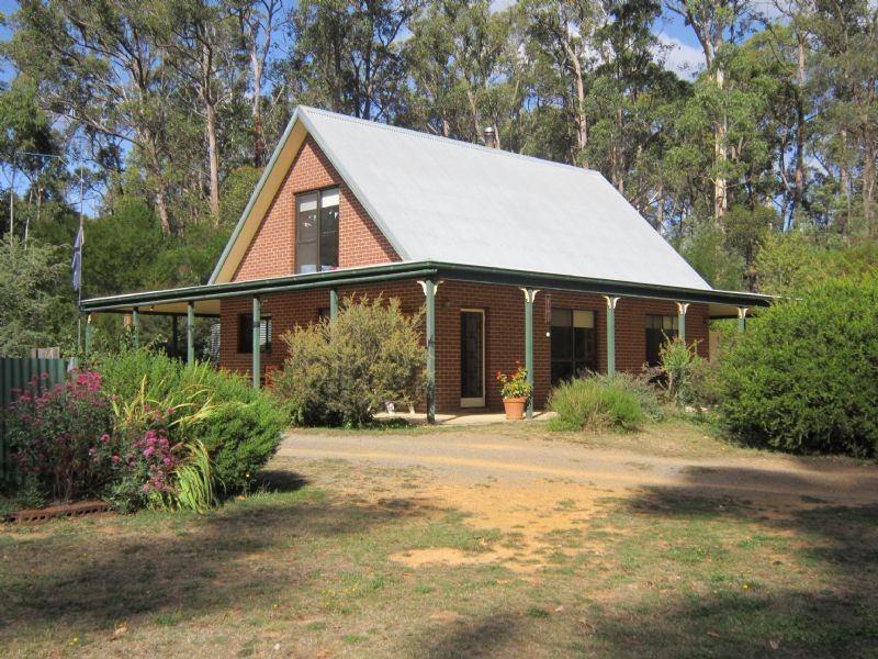 45 Whitegum Drive, Wheatsheaf VIC 3461