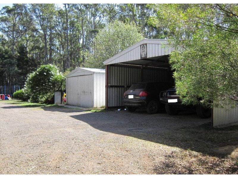 45 Whitegum Drive, Wheatsheaf VIC 3461