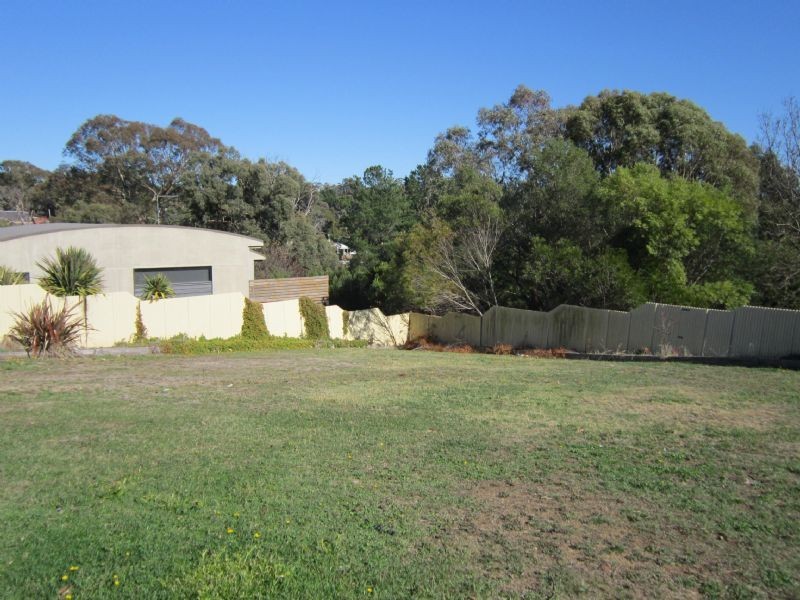 8 McKinnon Street, Hepburn Springs VIC 3461