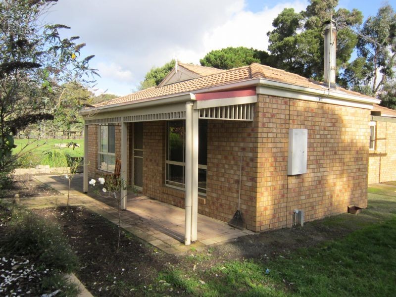 7 Basalt Road, Eganstown VIC 3461