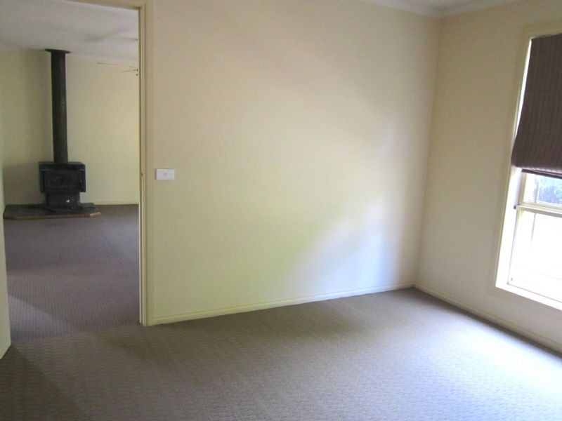 7 Basalt Road, Eganstown VIC 3461