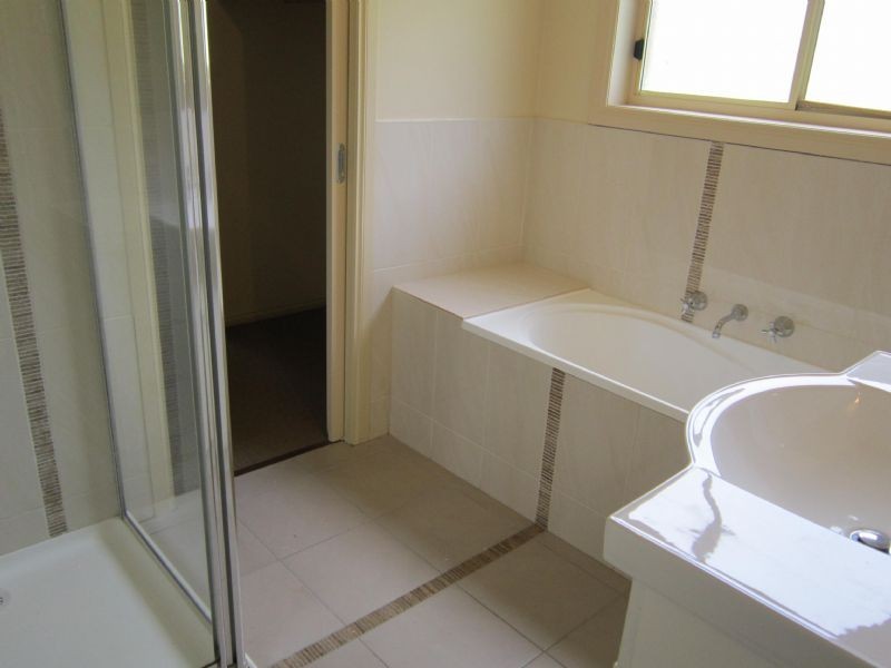 7 Basalt Road, Eganstown VIC 3461