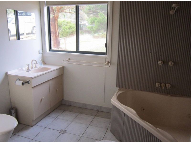 70a Duke Street, Daylesford VIC 3460