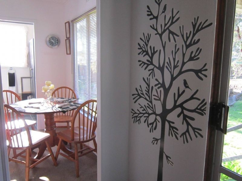 18 Wynvale Rise, Hepburn VIC 3461