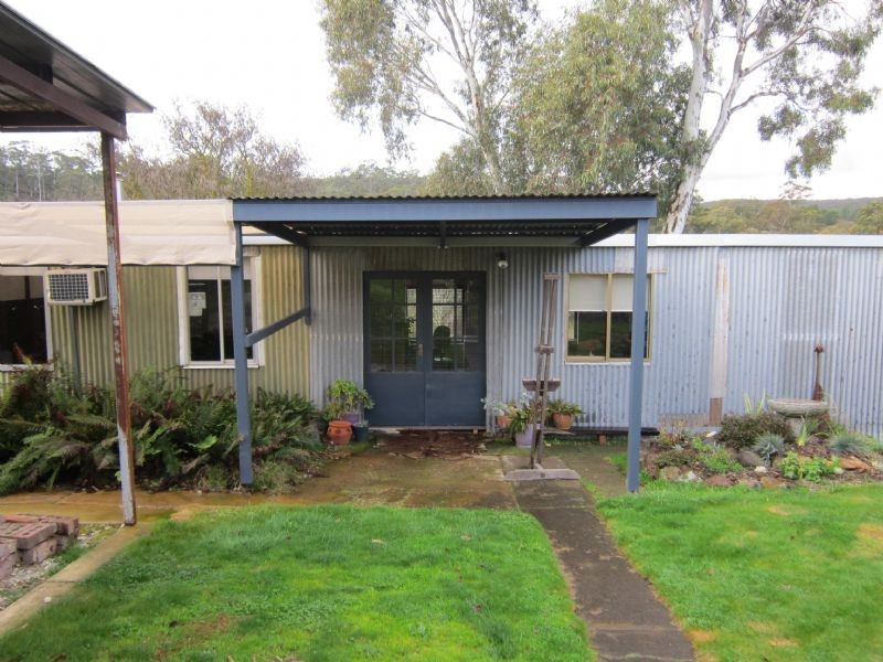 179 Main Road, Hepburn Springs VIC 3461