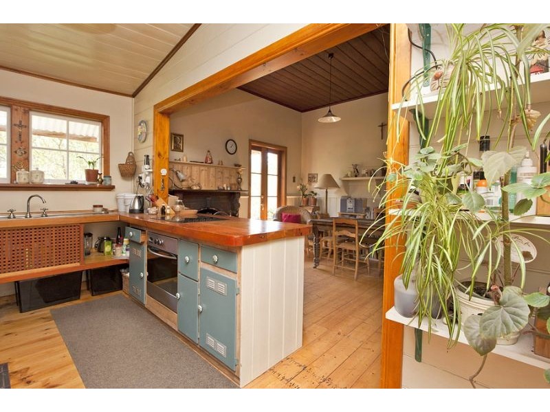 40 West Street, Daylesford VIC 3460