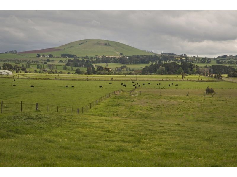 2081 Werona-Kingston Road, Blampied VIC 3364