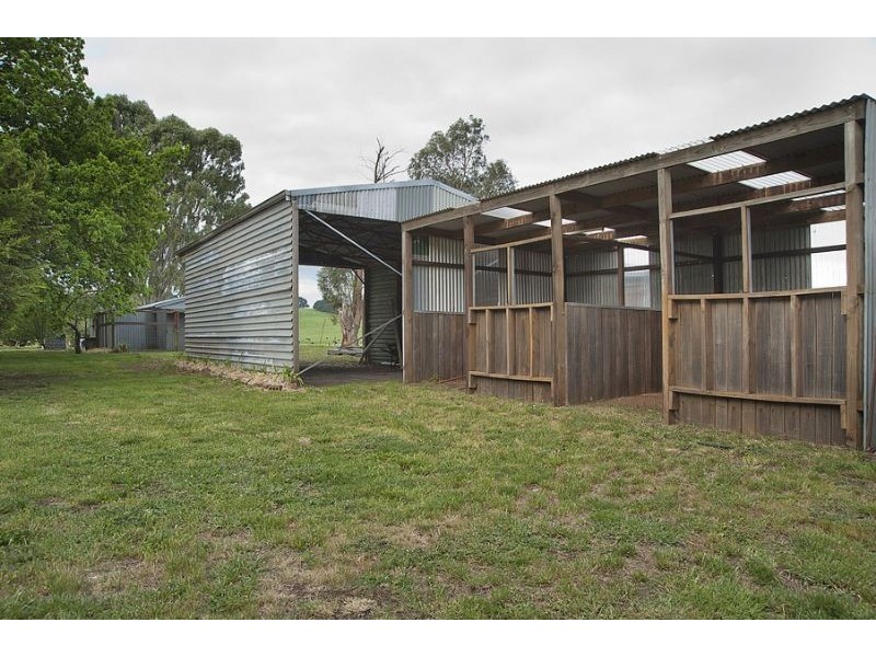 2081 Werona-Kingston Road, Blampied VIC 3364