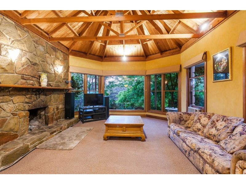 25 Langdon Court, Daylesford VIC 3460