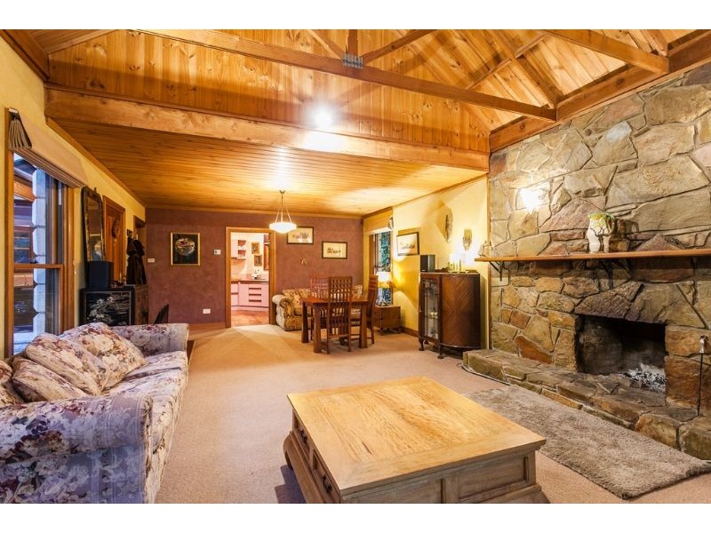 25 Langdon Court, Daylesford VIC 3460