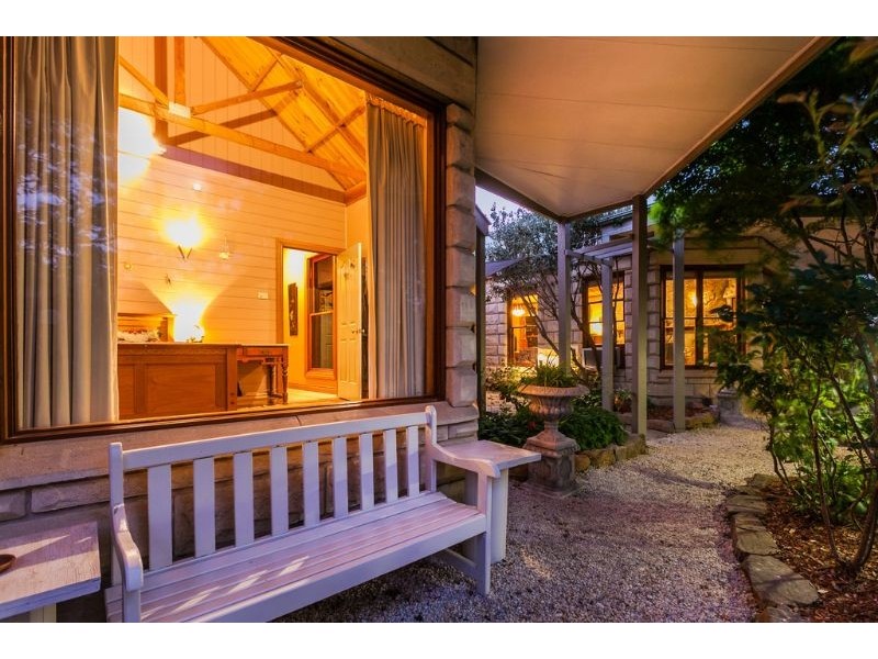 25 Langdon Court, Daylesford VIC 3460