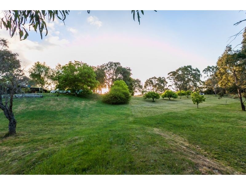 25 Langdon Court, Daylesford VIC 3460