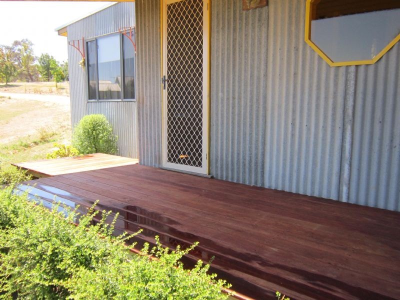 Tanderra/128A Ajax Road, Hepburn Springs VIC 3461