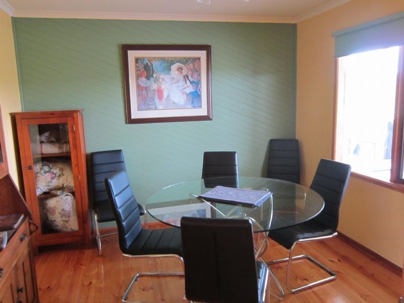 28 Table Hill Road, Daylesford VIC 3460