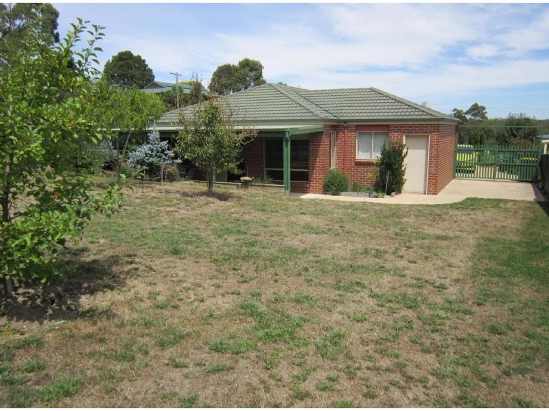 1 Albert Lane, Daylesford VIC 3460