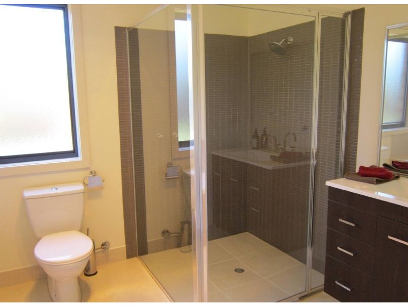 1/34 Smith Street, Daylesford VIC 3460