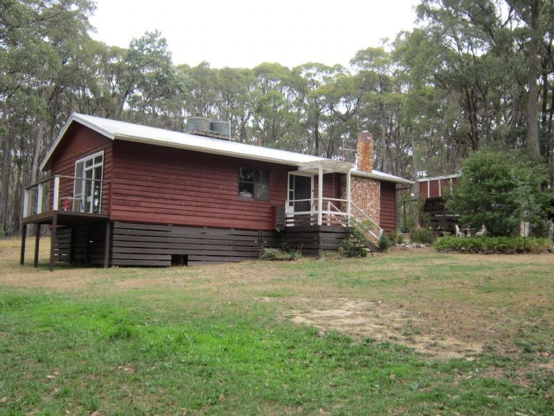 105 Kangaroo Drive, Coomoora VIC 3461