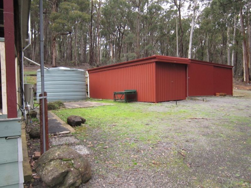 215 Whitegum Drive, Daylesford VIC 3460