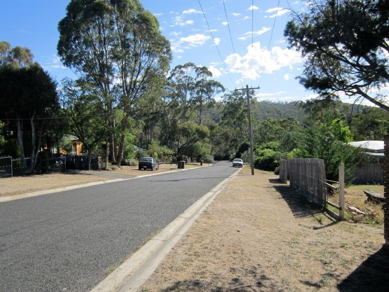 5 Heath Avenue, Hepburn Springs VIC 3461