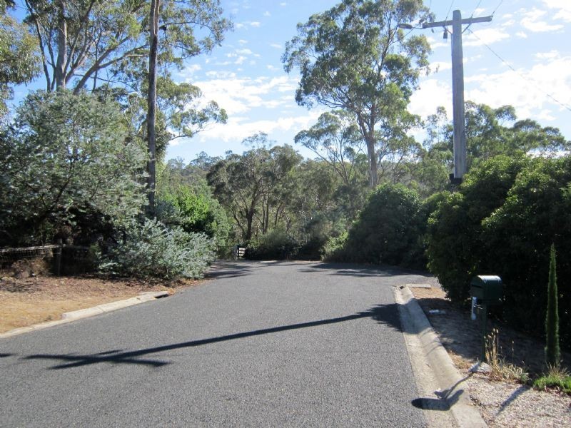 5 Heath Avenue, Hepburn Springs VIC 3461