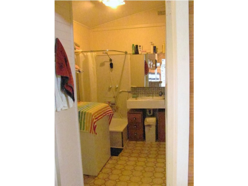 14 Monash Street, Newstead VIC 3462